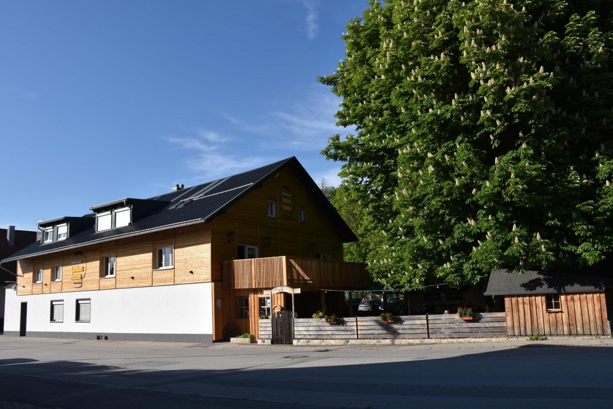 Gasthaus Und Pension Halli-Galli Passau Exteriör bild