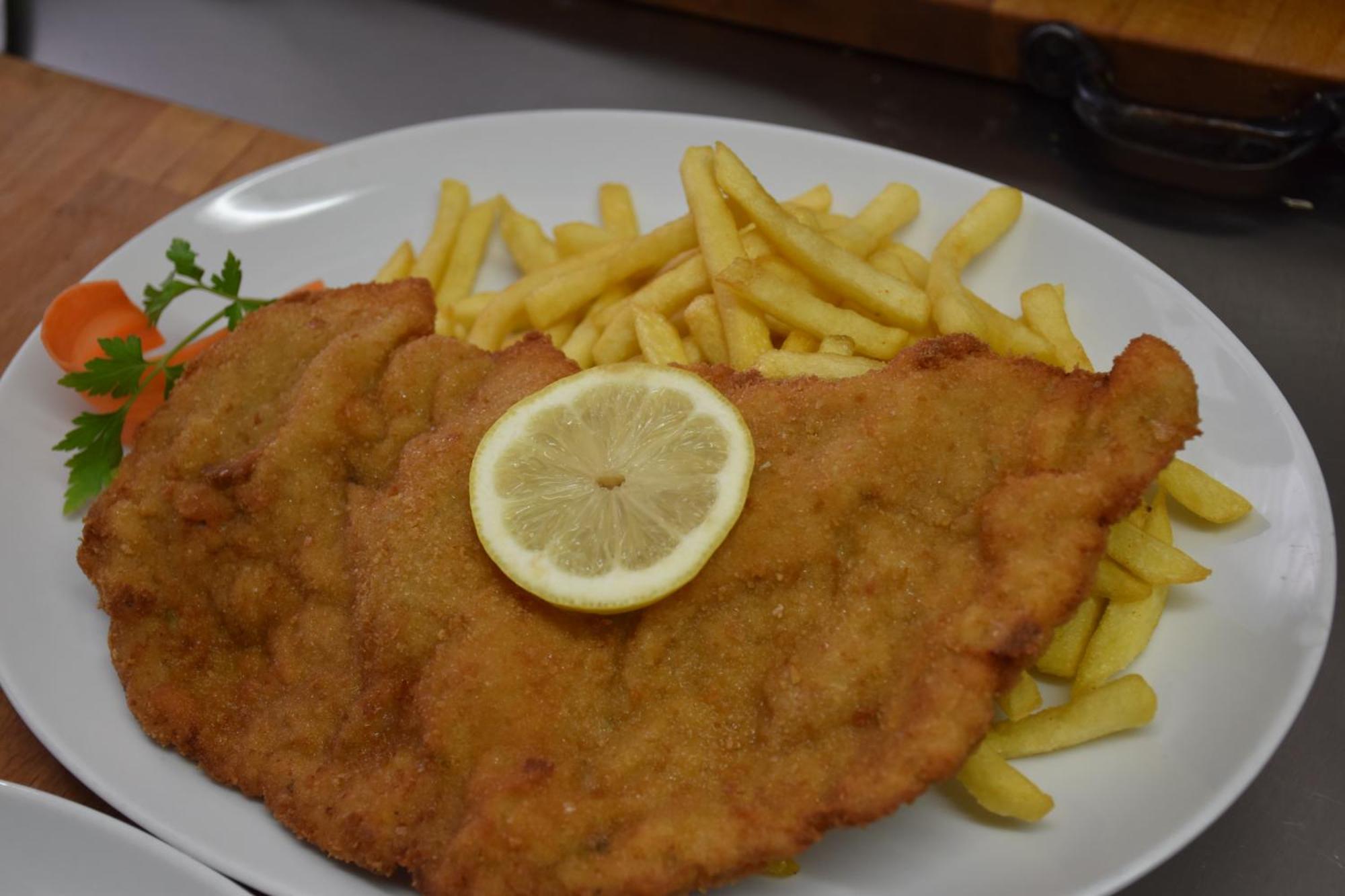 Gasthaus Und Pension Halli-Galli Passau Exteriör bild